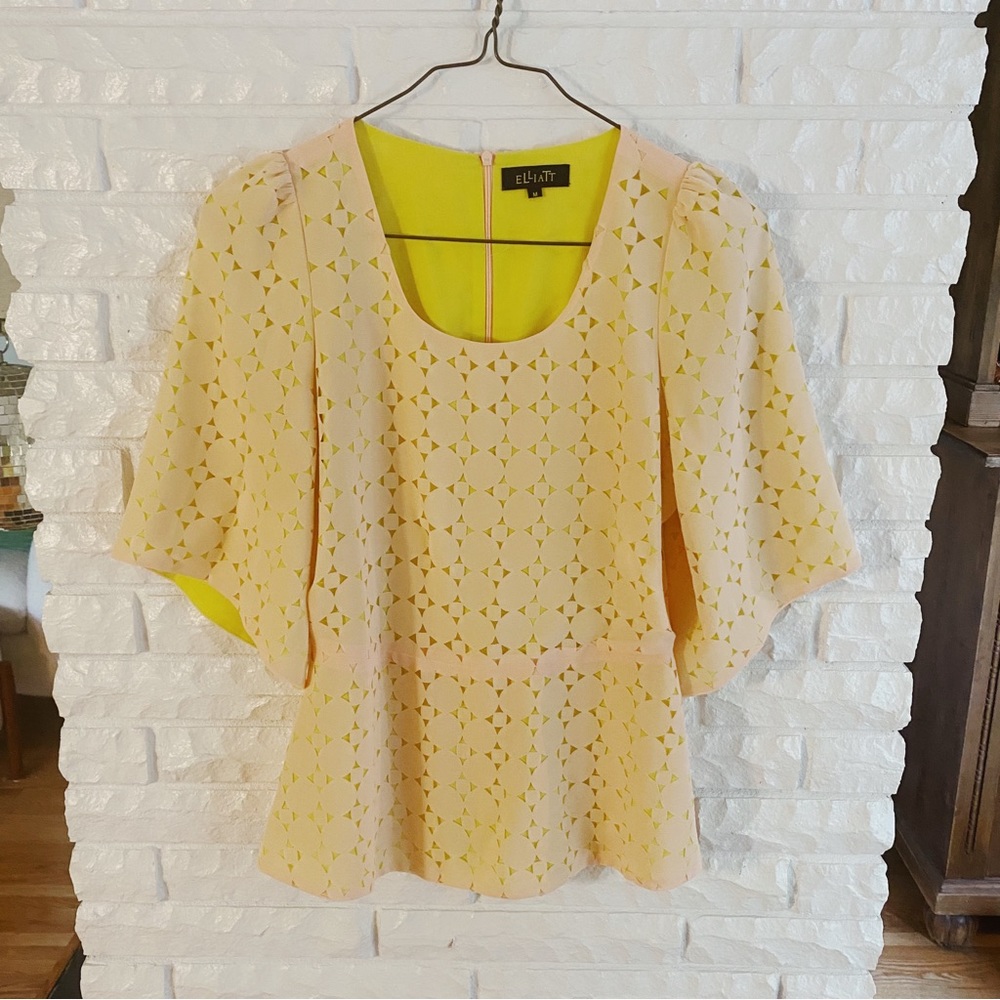 Elliatt Top